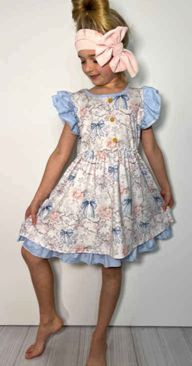 Blue Vintage Flower